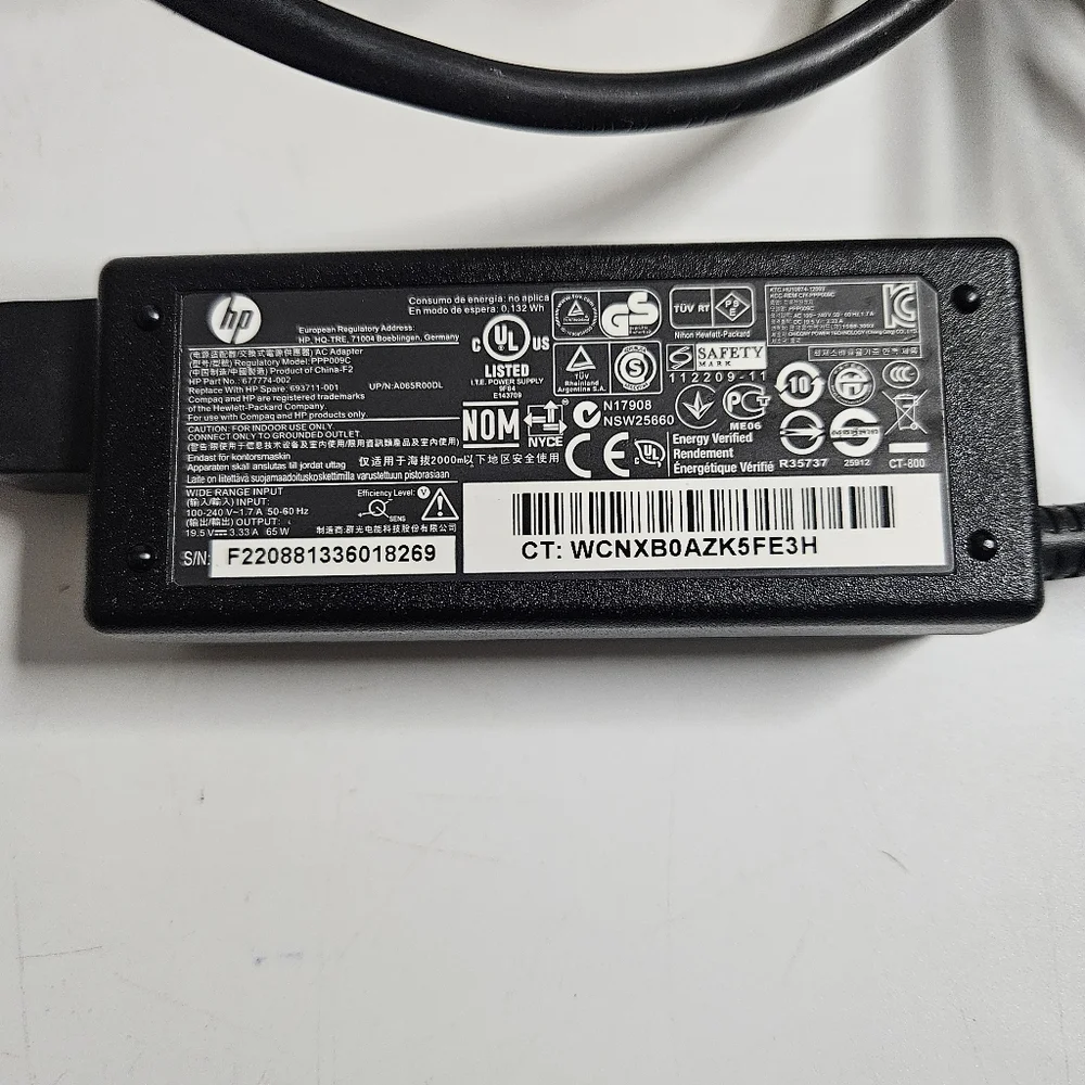 HP AC Adapter 677774-02